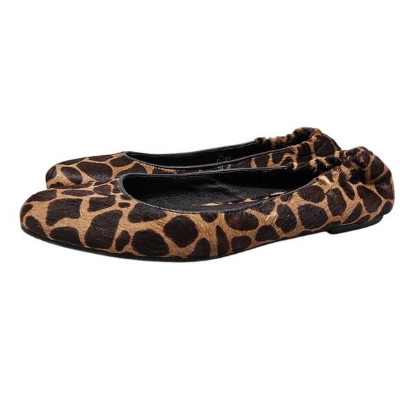 Donald Pliner 6.5 Boli Leopard Calf Hair Ballet Flat Casual Career Elastic - Picture 1 of 6